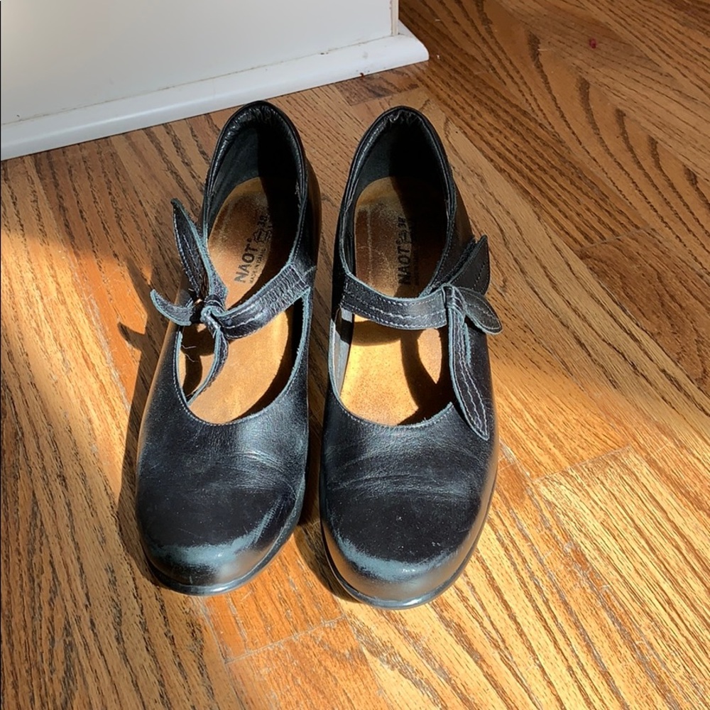Naot shoes